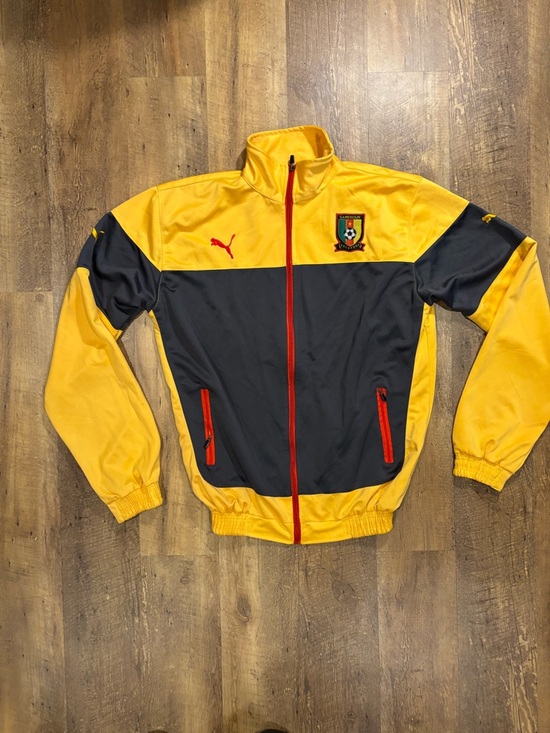 Puma Other - Vintage Puma, Cameroon soccer track jacket